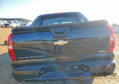 2010 Chevrolet Avalanche Ltz z USA, uszkodzony, nr VIN 3GNNCGE07AG252864